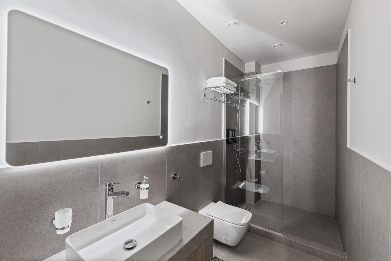 Airio Athens Suites Ngoại thất bức ảnh