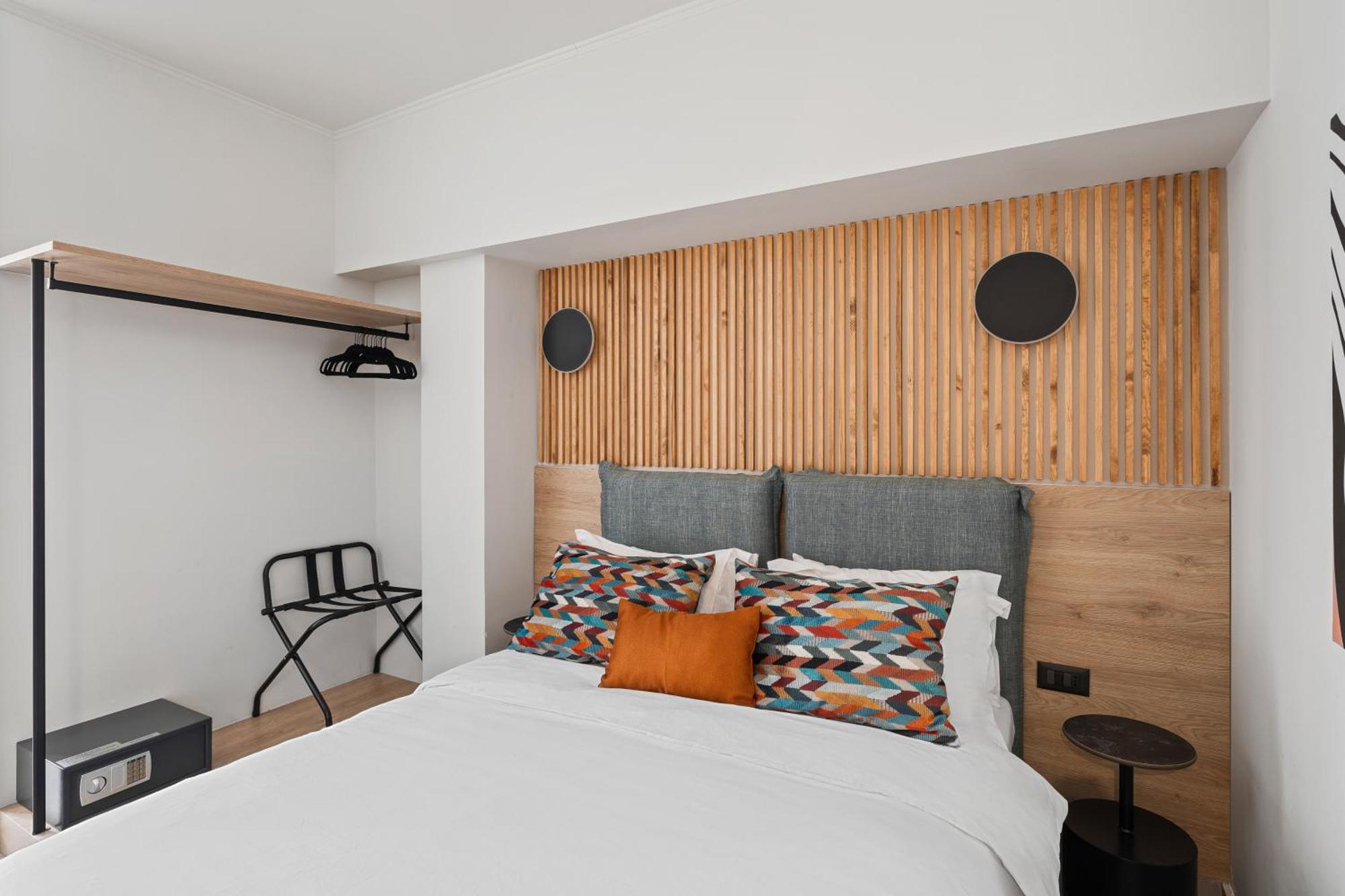 Airio Athens Suites Ngoại thất bức ảnh